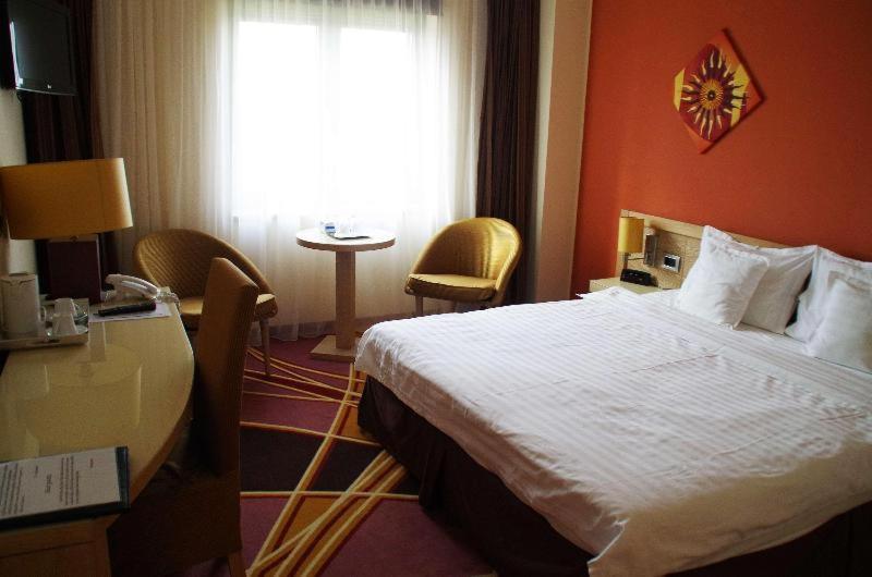 Mari Vila Hotel Bucureşti Rom bilde